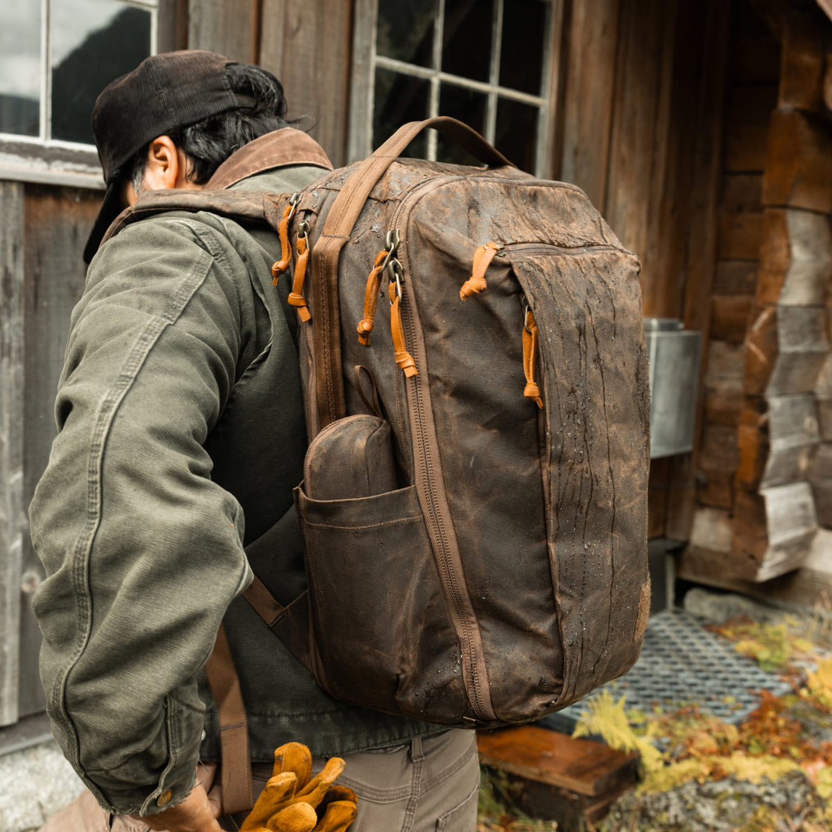 CIVIC Access Pouch 0.5L Waxed Canvas Tan in water bottle pocket