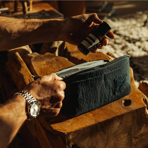 CIVIC Access Pouch 2L in Konbu Dark Navy