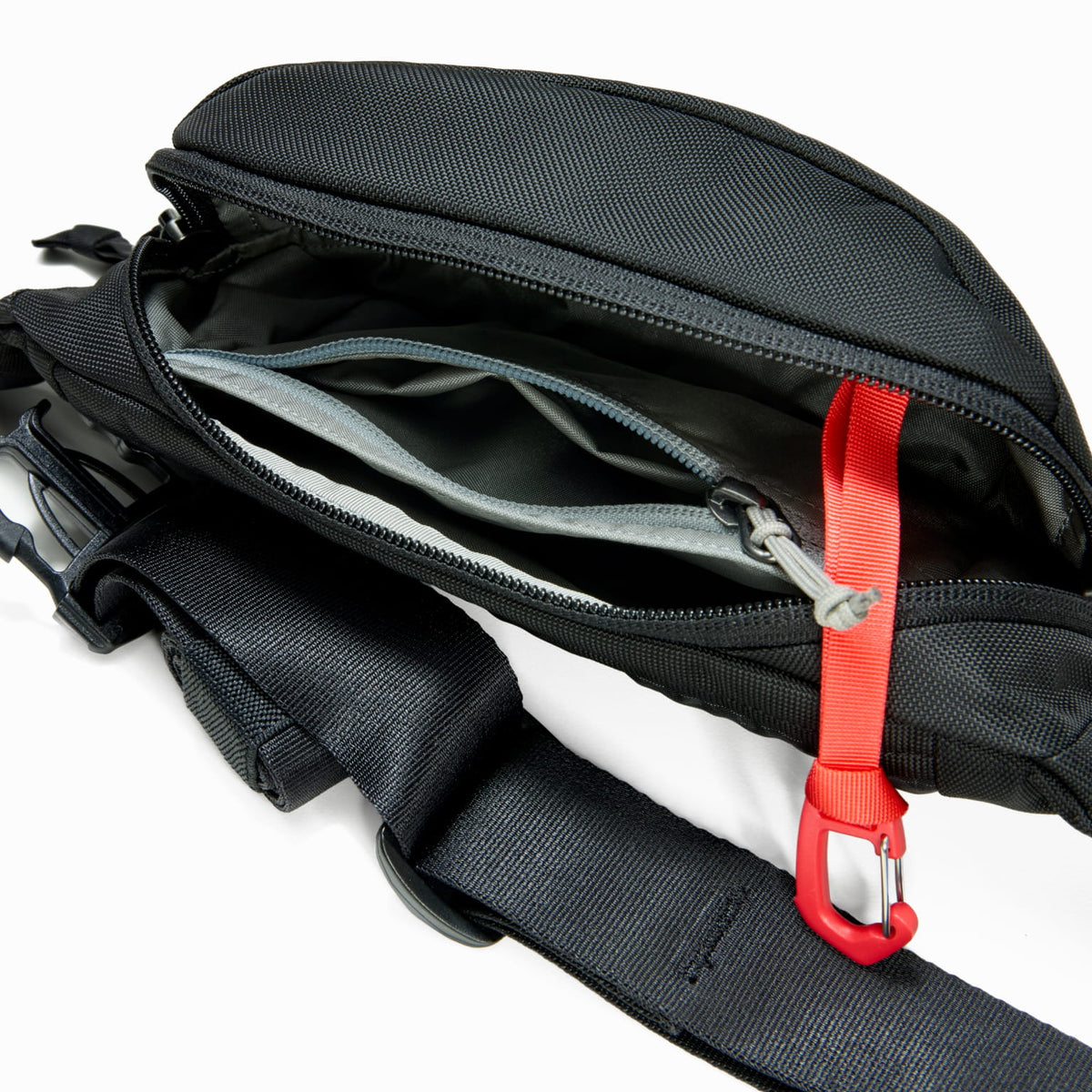 CIVIC Access Sling 1L Security Pocket and Keychain CIVIC Access Sling 1L Security Pocket and Keychain [13025a-SBK