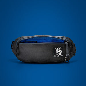 CIVIC Access Sling 2L in Black Magic - Ultra - front view of main compartment with aluminum key hook