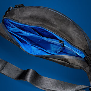 CIVIC Access Sling 2L in Black Magic - Ultra - blue flame lining plus drop in pockets