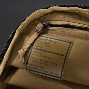 CIVIC Half Zip 22L - CHZ22 - Black and Coyote Brown - X-Pac - style label