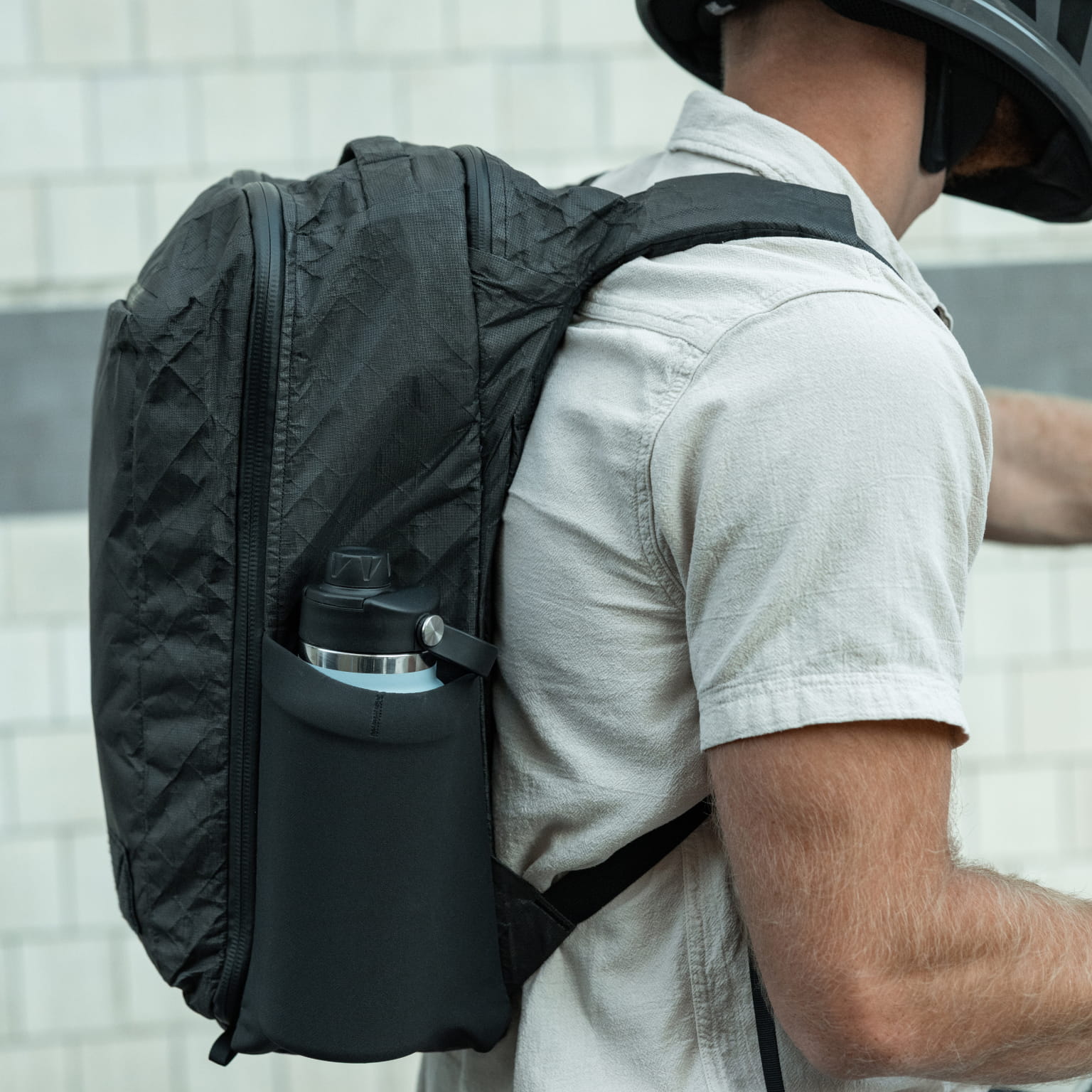 CIVIC Travel Bag CTB 26L ULTRA Black Magic Water Bottle Pocket