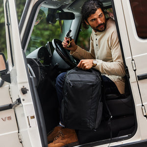 CIVIC Travel Bag 20L in Solution Dyed Black - exiting Mercedes