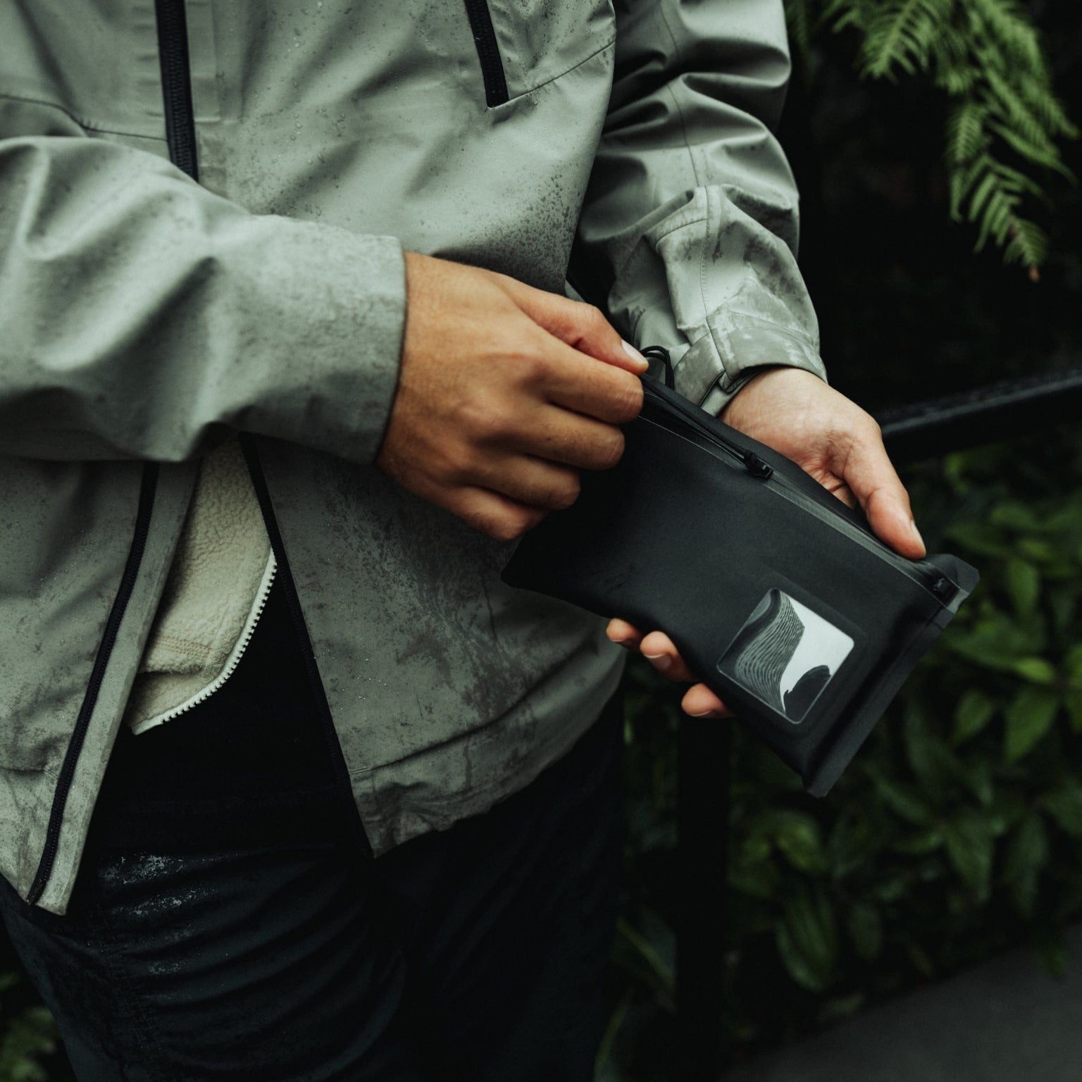 ELEMENT Flat Pouch - EFP - Small - Solution Dyed Black - Waterproof Zipper Opening ELEMENT Flat Pouch - EFP - Small - Solution Dyed Black - Waterproof Zipper Opening [12004a-SBK