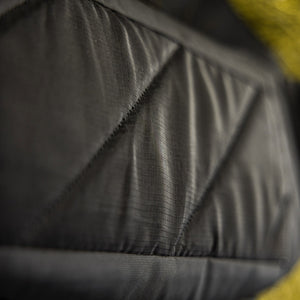 MOUNTAIN HIP PACK 3.5L in Solution Dyed Black - Breathable Back Panel