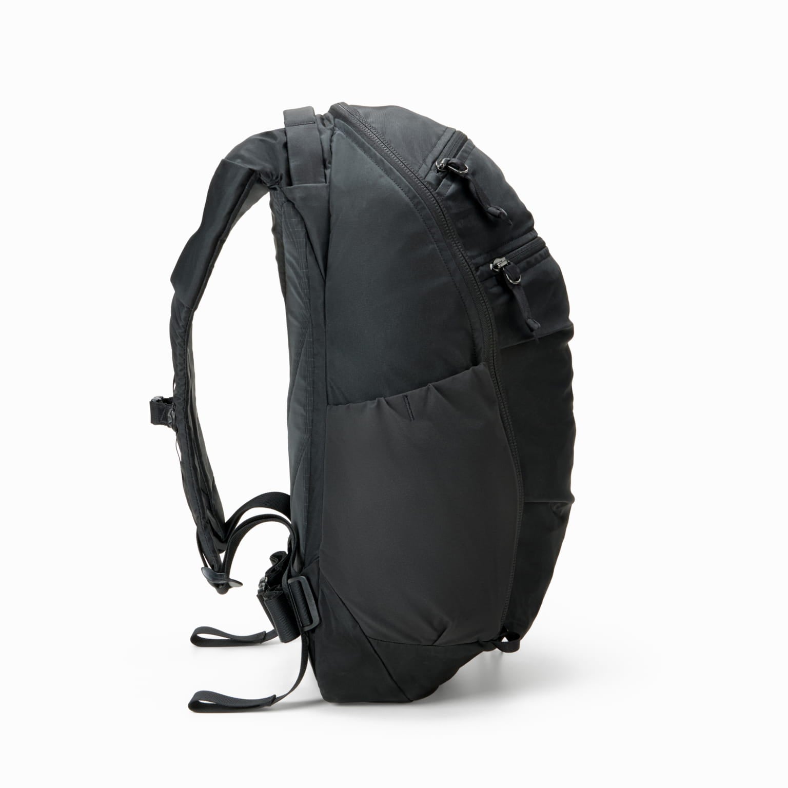 MOUNTAIN Panel Loader 22L - Solution Dyed Black - Side view MOUNTAIN Panel Loader 22L - Solution Dyed Black - Side view [11004d-SBK