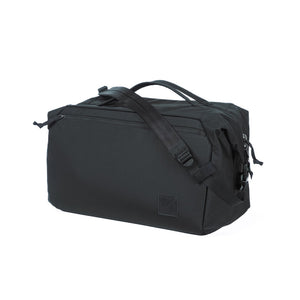 Transit Duffel 35L in Black shoulder strap