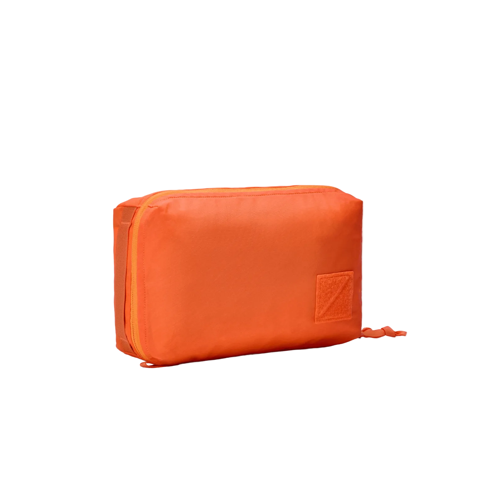 Transit Packing Cube 4L in Hot Orange - front profile closed Transit Packing Cube 4L in Hot Orange - front profile closed [13026a-HTO