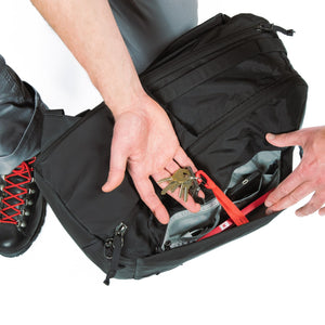 CIVIC TRAVEL BAG CTB26 BLACK KEY LEASH ACCESS INTERIOR POCKET