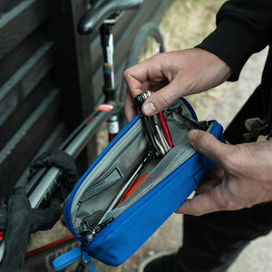 CIVIC Access Pouch 0.5L Signal Blue CAP0.5 [13017a-SBL]