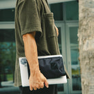 CIVIC ACCESS POUCH 1L IN SOLUTION DYED BLACK - HANDHELD CLUTCH CIVIC ACCESS POUCH 1L IN SOLUTION DYED BLACK - HANDHELD CLUTCH [13009a-SBK