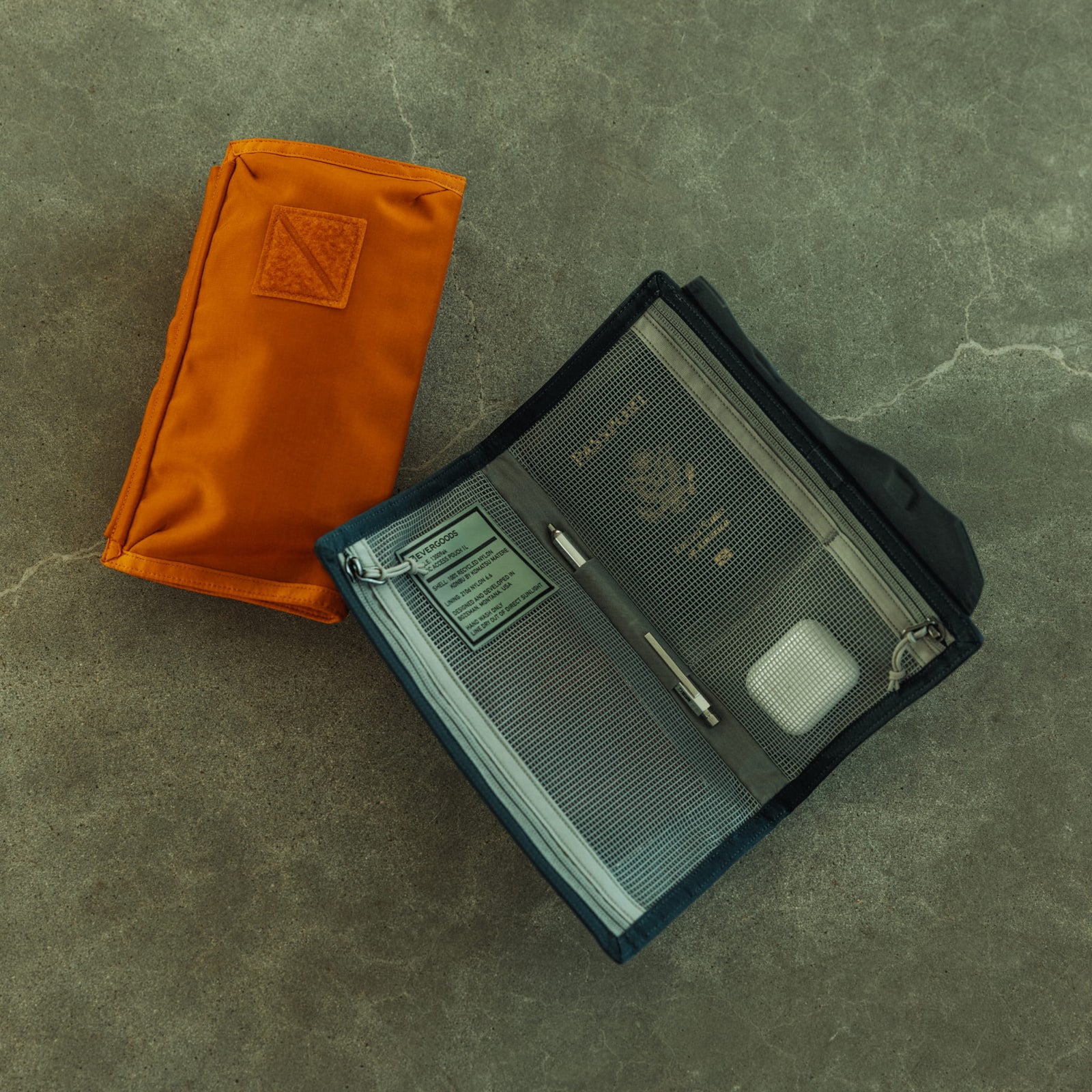 CIVIC Access Pouch 1L in Dark Navy Konbu - front