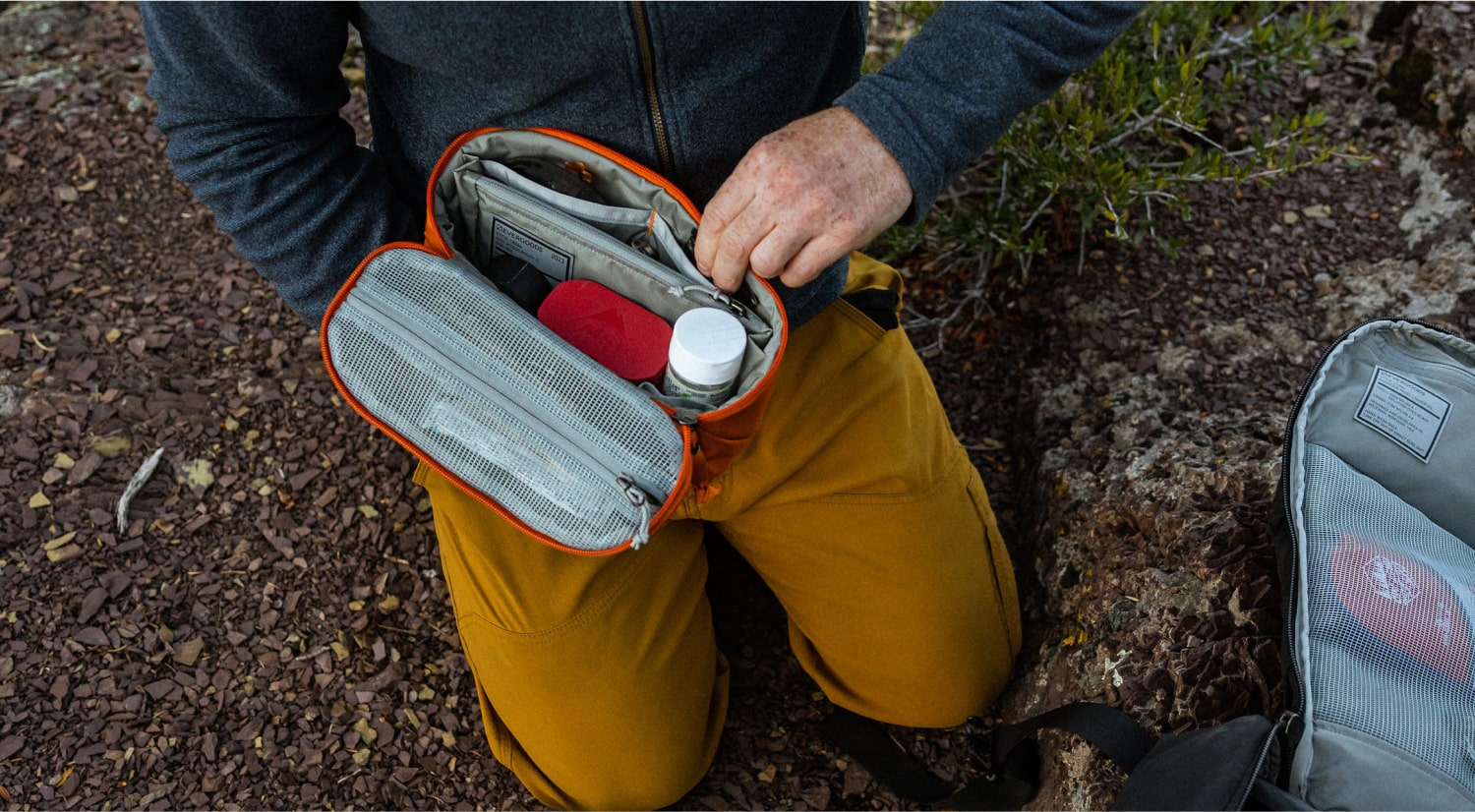 CIVIC Access Pouch 2L - CAP2 - in Burnt Orange as a hiking kit