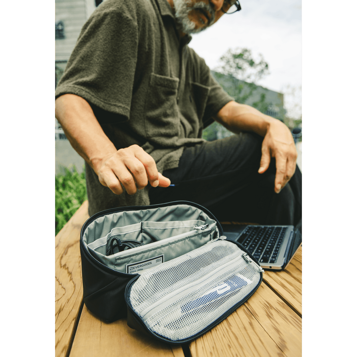 旅行かばん・小分けバッグ Evergoods Civic Access Pouch 1L 2L 旅行かばん・小分けバッグ Evergoods Civic Access Pouch 1L 2L