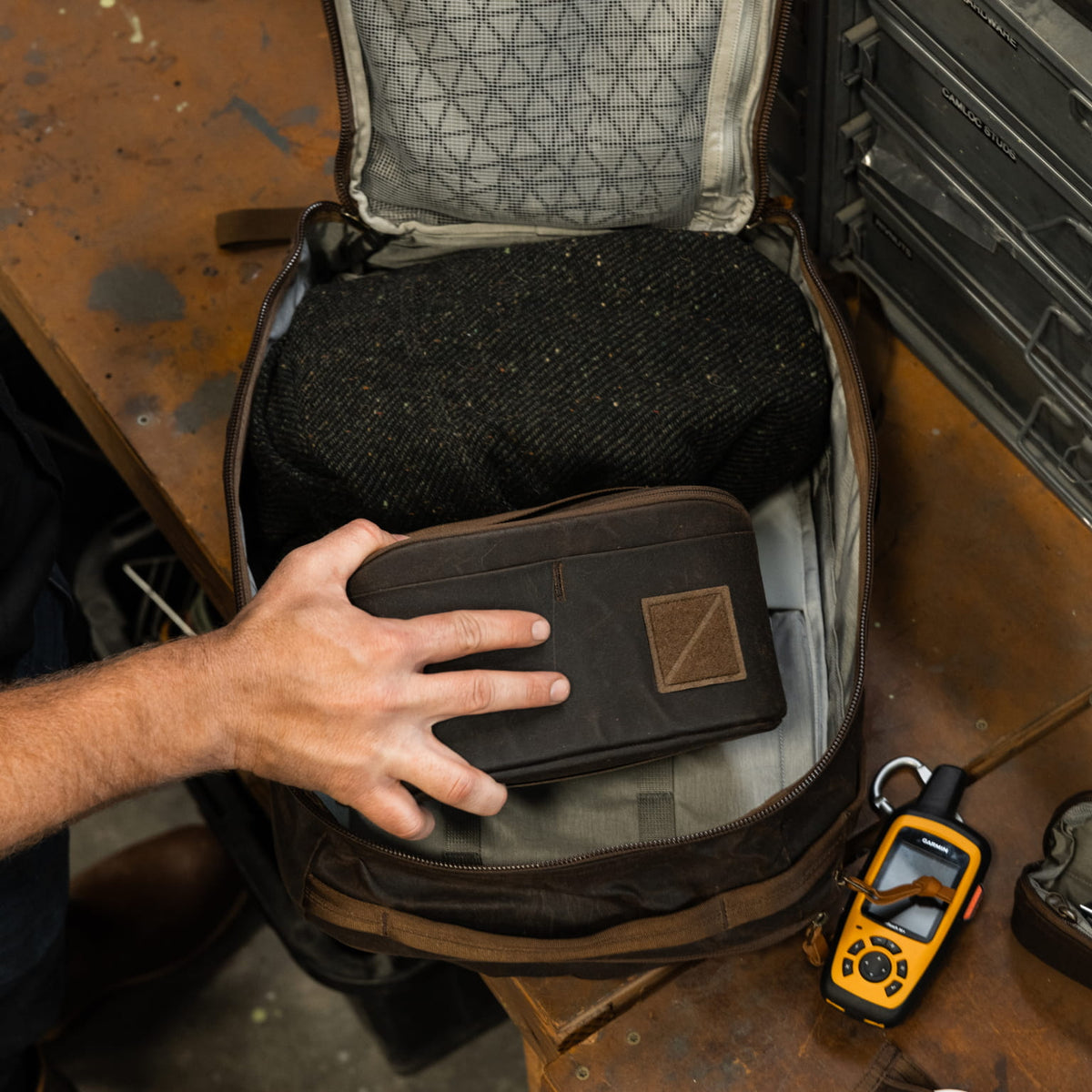 CIVIC Access Pouch 2L Waxed Canvas Tan 