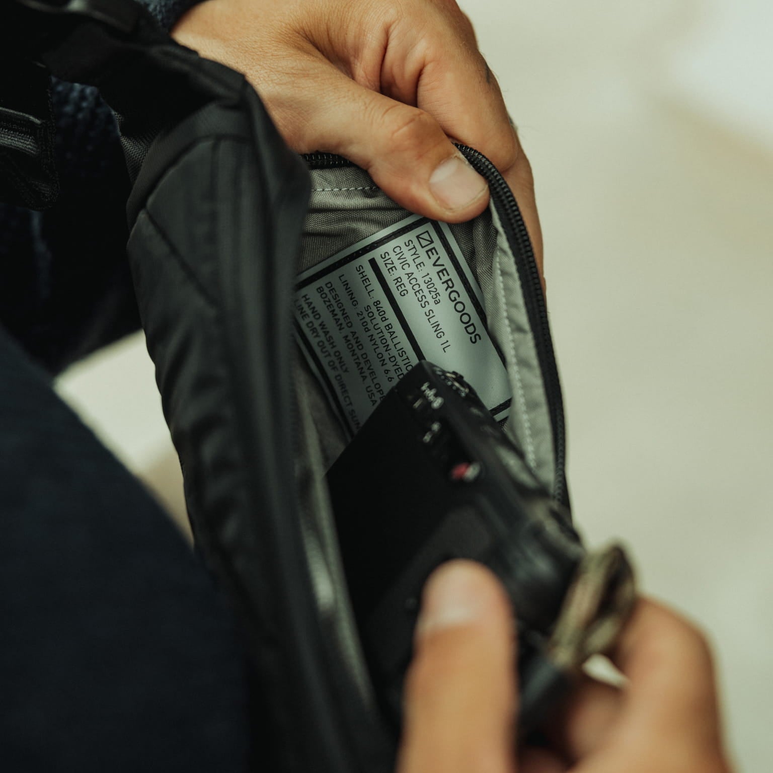 CIVIC Access Sling 1L Main Pocket [13025a-SBK]
