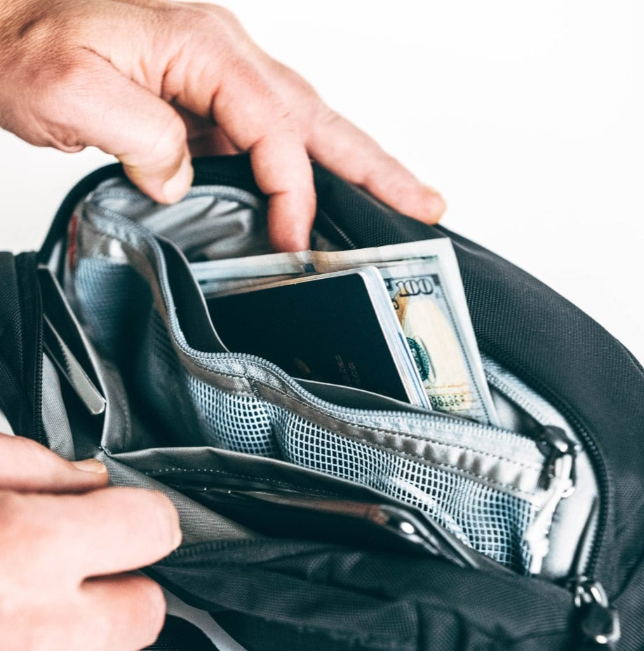 CIVIC ACCESS SLING 2L BLACK CAS2 DROP IN POCKETS [13011c-SBK]