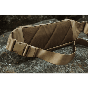 CIVIC Access Sling 2L in Coyote Brown breathable back panel