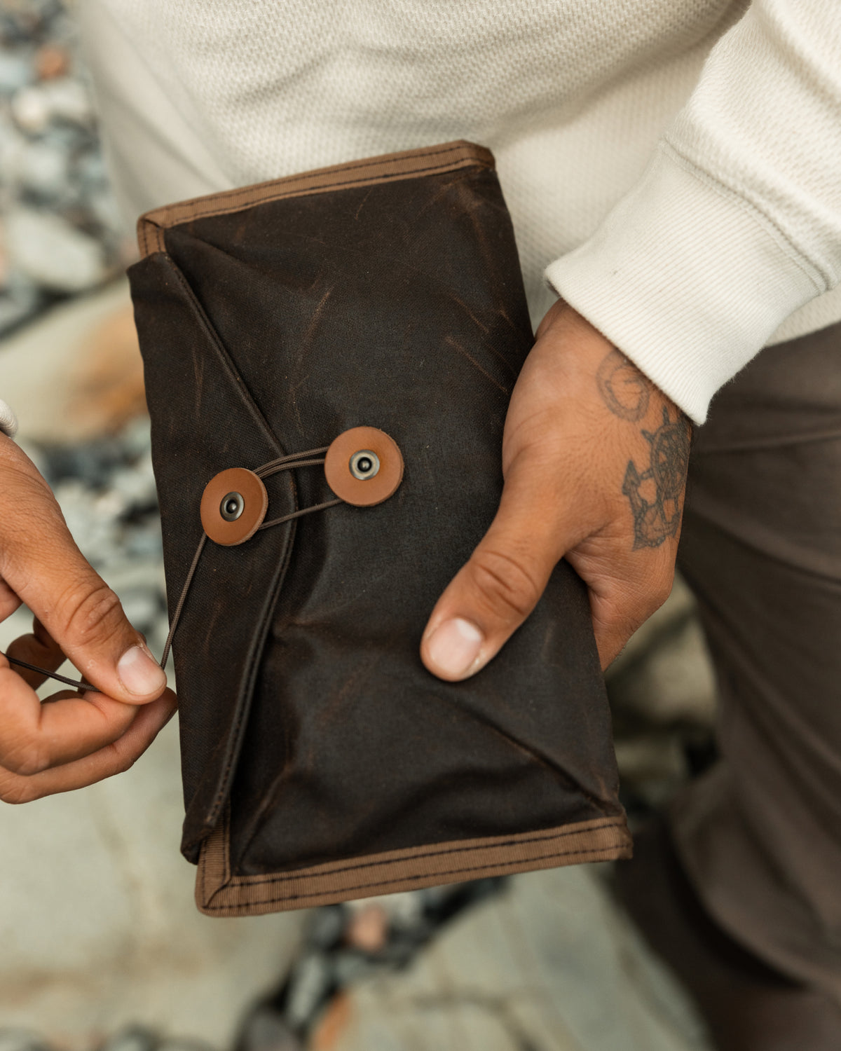 CIVIC Access Pouch 1L Waxed Canvas Closure