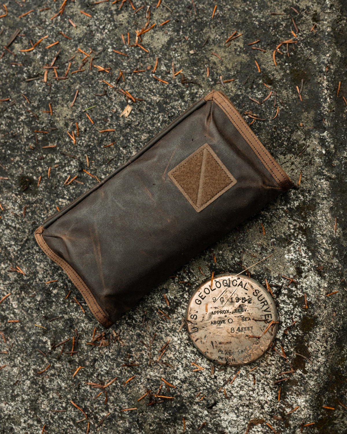 CIVIC Access Pouch 1L Waxed Canvas tough material