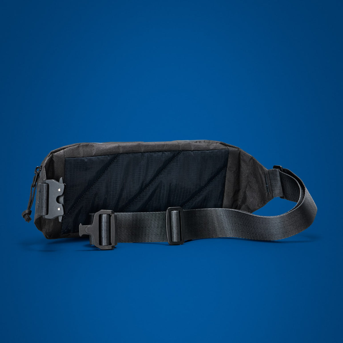CIVIC Access Sling 2L in Black Magic - Ultra - aluminum ranger buckle with enhanced strap