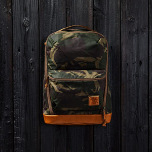 CIVIC Bookbag 22L - Carryology - Waxed Canvas - Camo