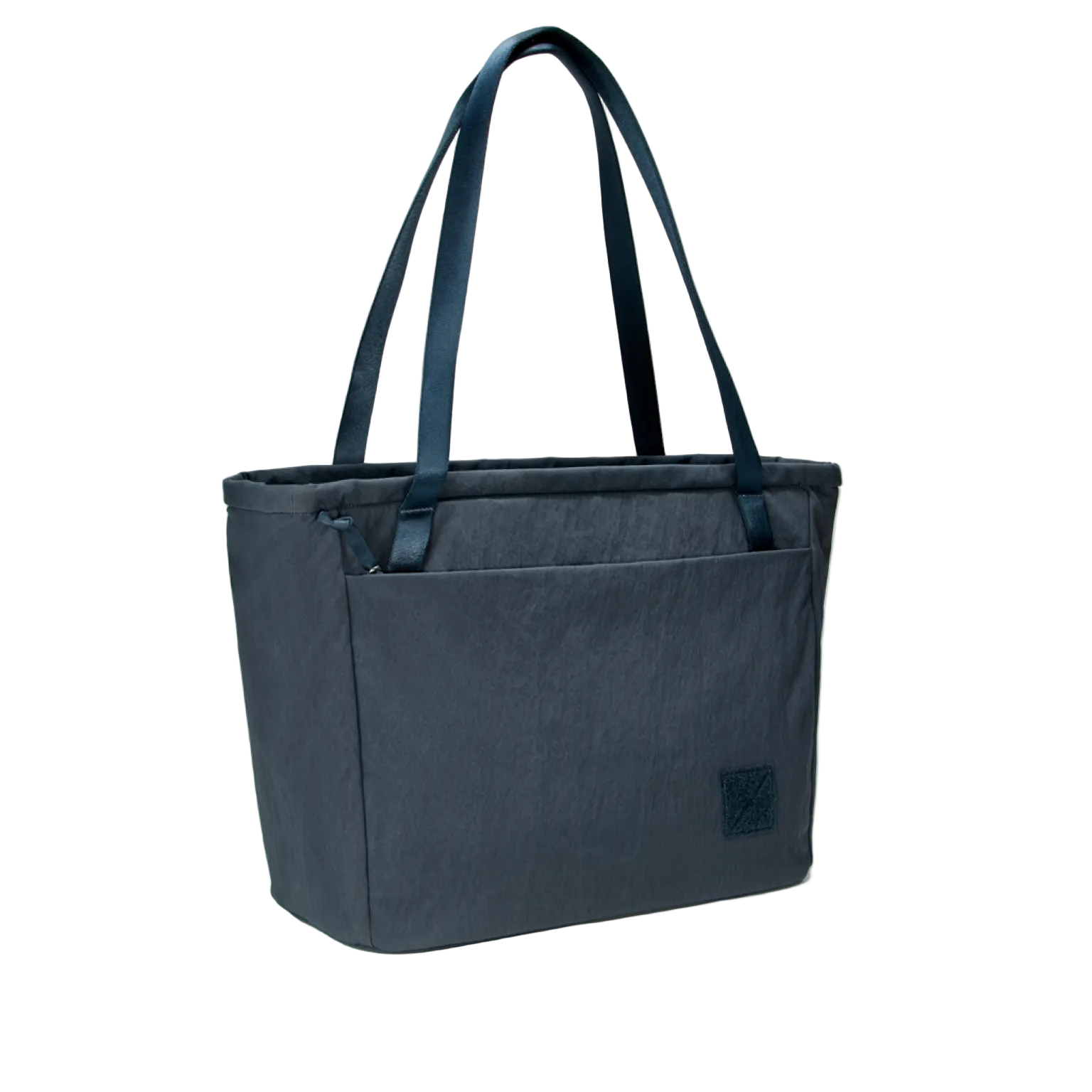 CIVIC Daily Tote 24L in Konbu Dark Navy