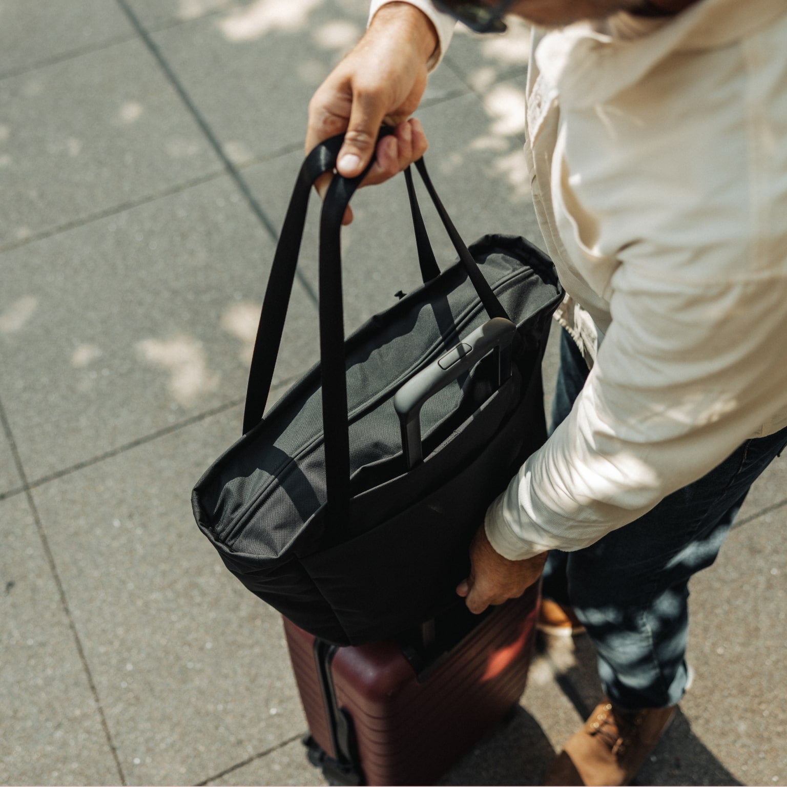 CIVIC Daily Tote 24L in Solution Dyed Black - CDT24 - luggage pass through [13024a-SBK]