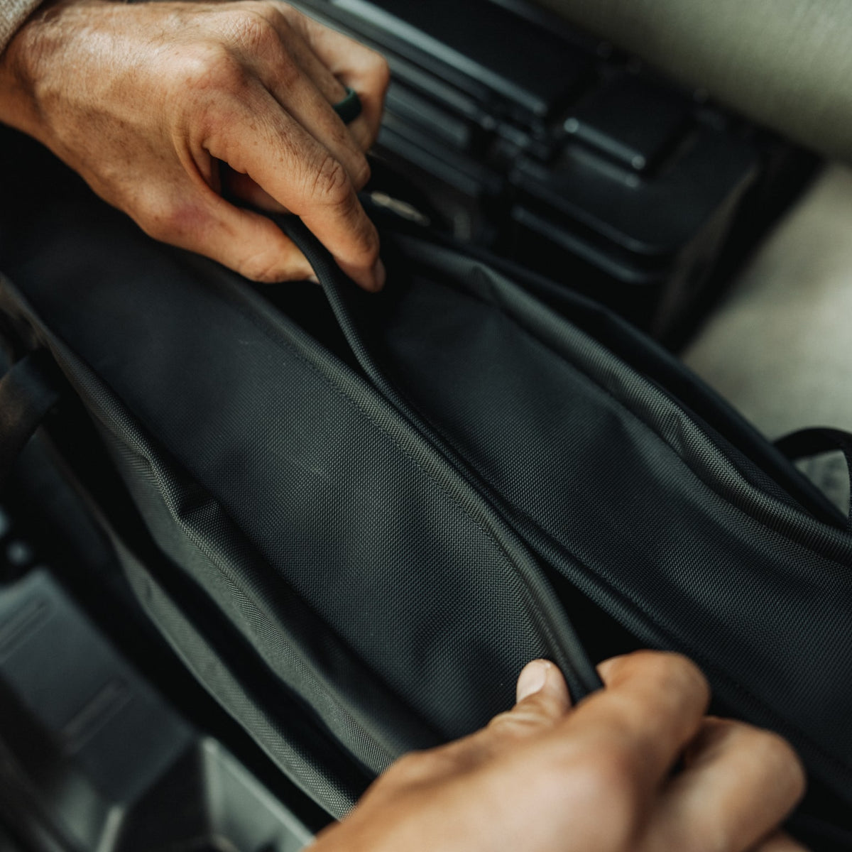 CIVIC Daily Tote 24L in Solution Dyed Black - CDT24 - magnetic closure 