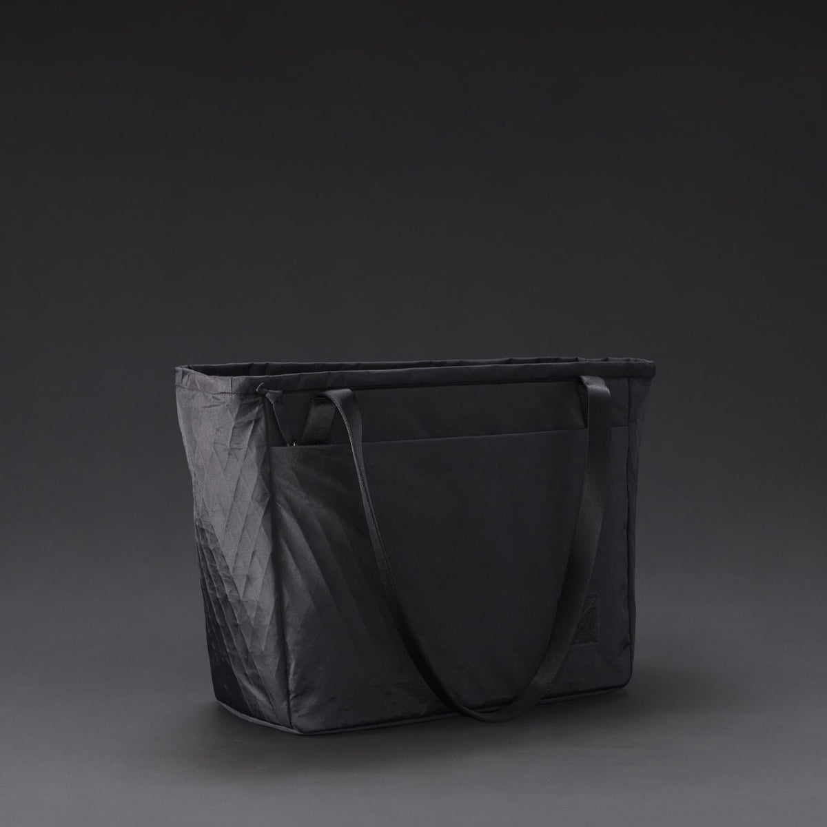 CIVIC Daily Tote 24L in X-Pac Black and Coyote Brown - handles down