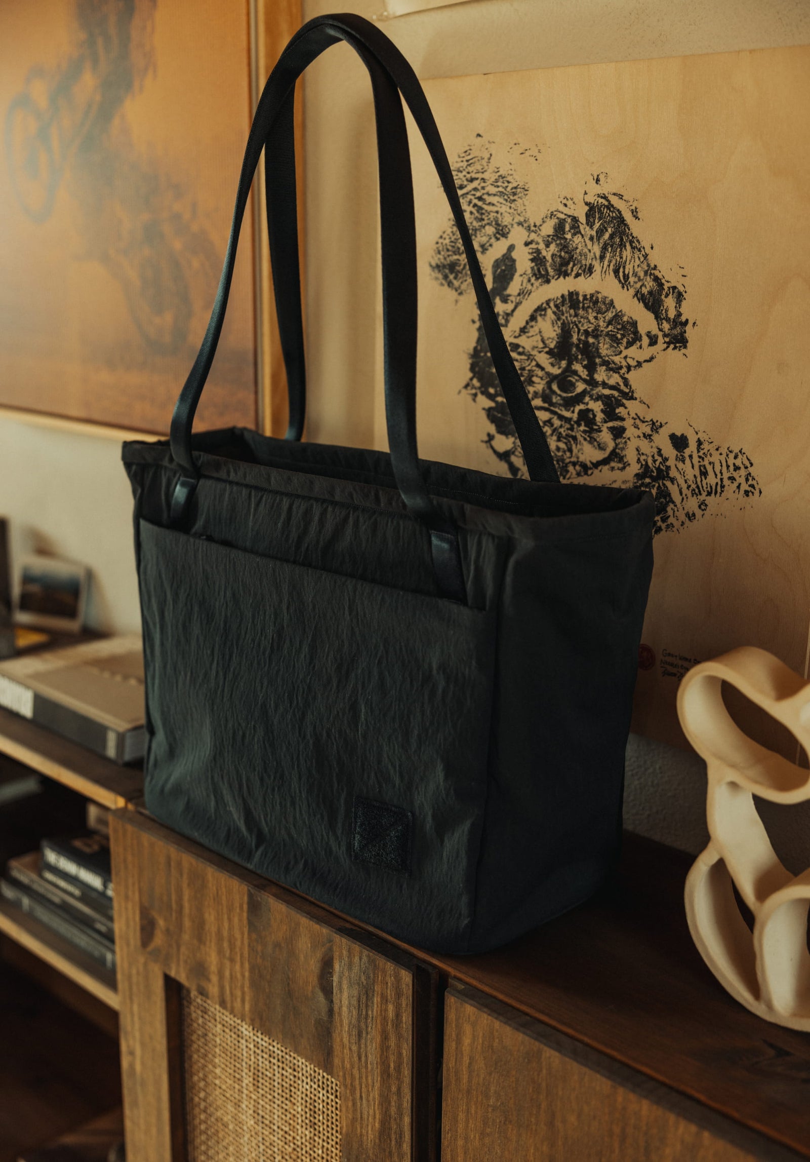 The Konbu Capsule in Dark Navy - CIVIC Daily Tote 24L 