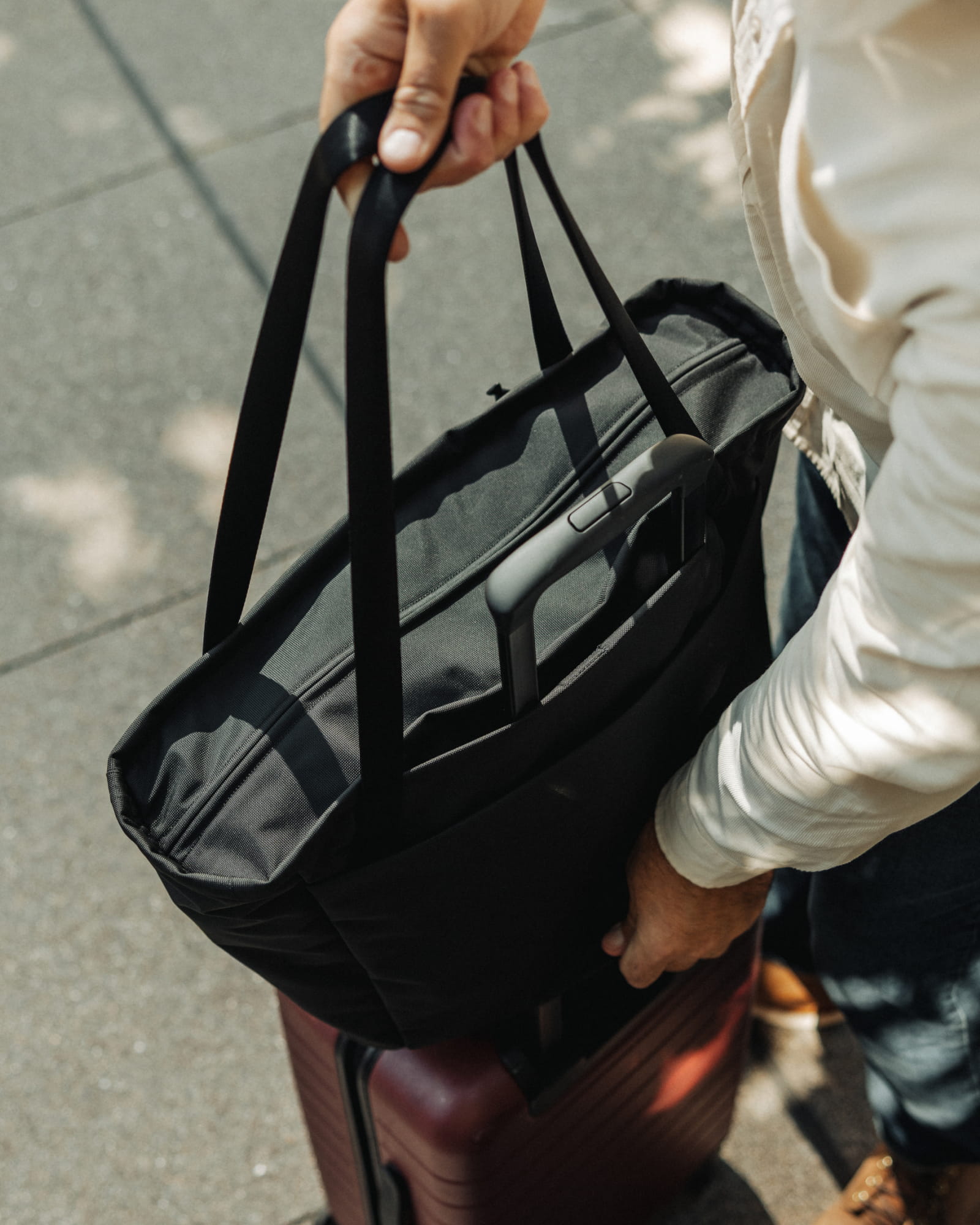 CIVIC Daily Tote 24L Luggage Pass Through