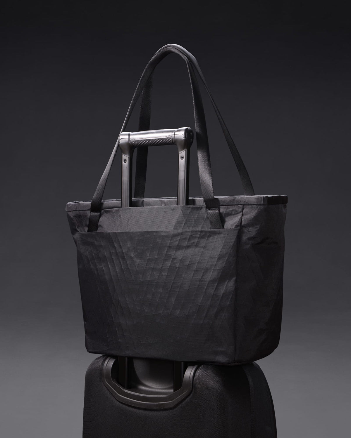 CIVIC Daily Tote 24L X-Pac Luggage Pass Through