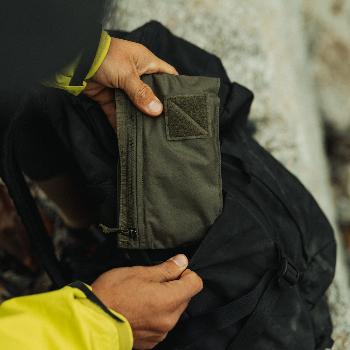 CIVIC Flat Pouch OD Green Outdoor Kit fits in side pocket CIVIC Flat Pouch OD Green Outdoor Kit fits in side pocket [13022a-ODG