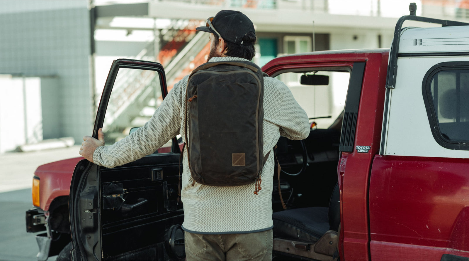 CIVIC PANEL LOADER 24L in Waxed Tan - Canvas