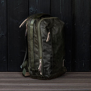 CIVIC Panel Loader 24L Waxed Olive Carryology 