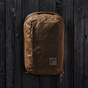 CIVIC Panel Loader 24L Waxed Tan Carryology