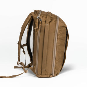 CIVIC Panel Loader 24L in Coyote Brown - side view of handle