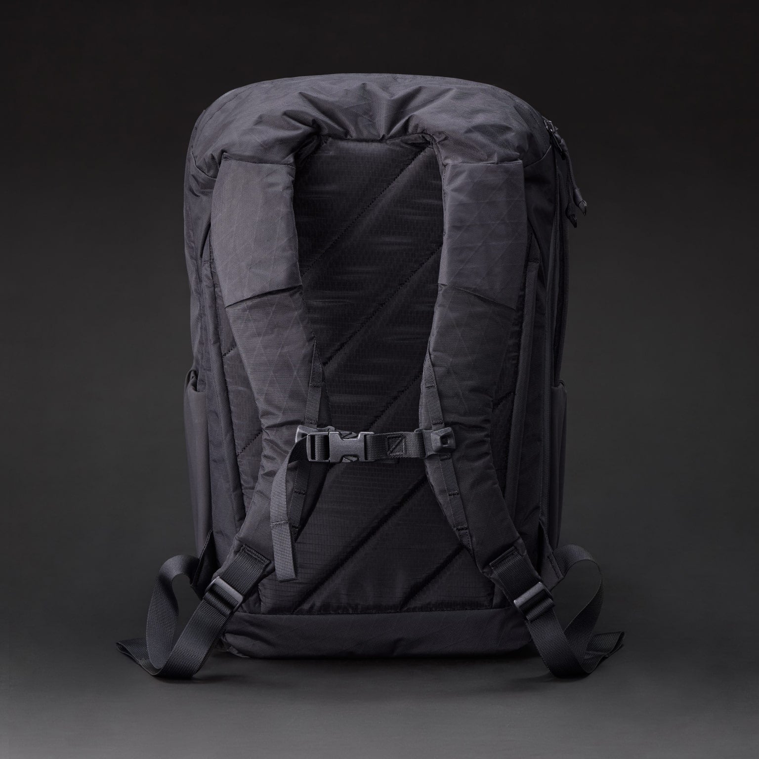 CIVIC Travel Bag 26L - X-Pac - Black and Coyote Brown - Breathable Back Panel [13019cx-BXC]