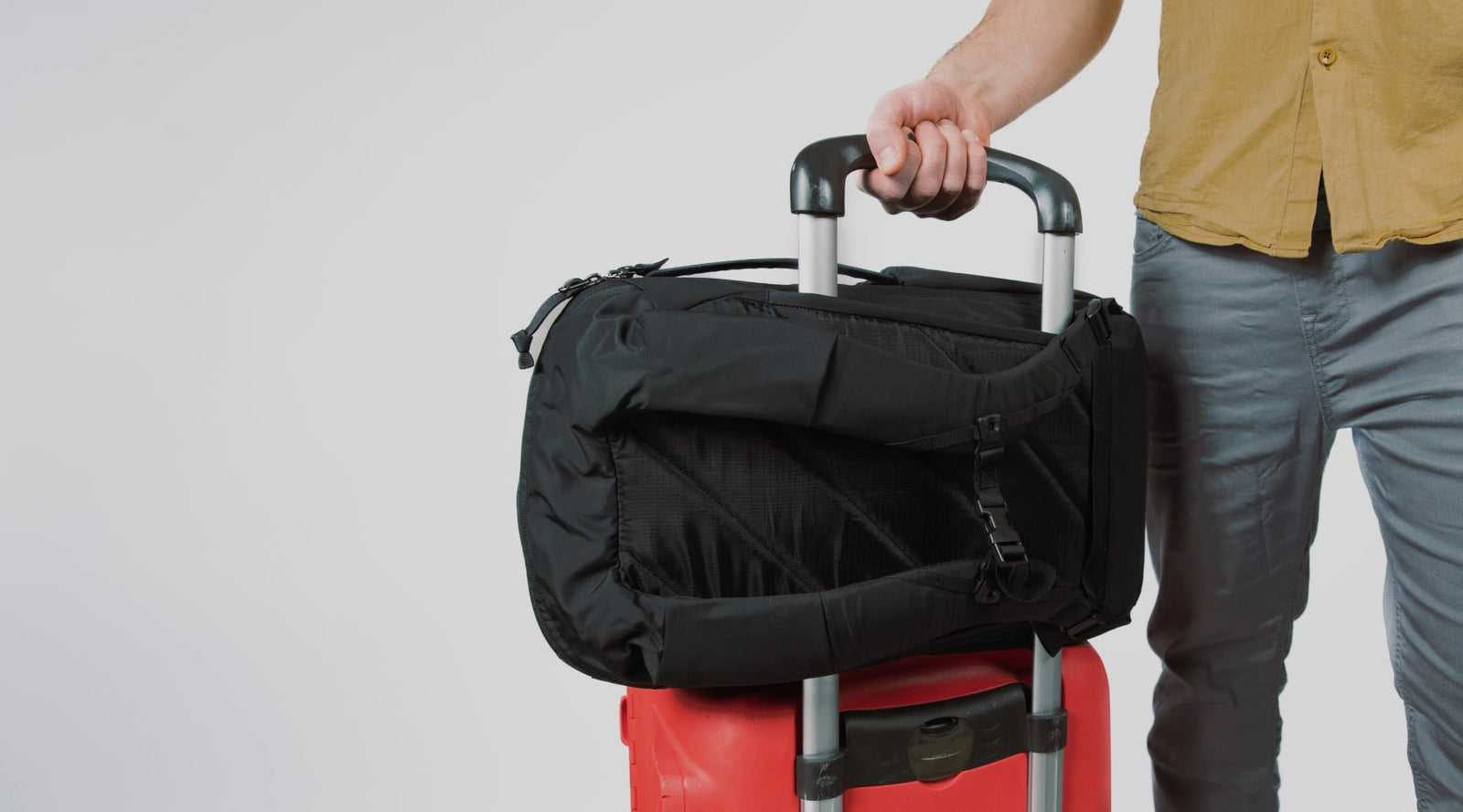 Backpack with luggage pass through online