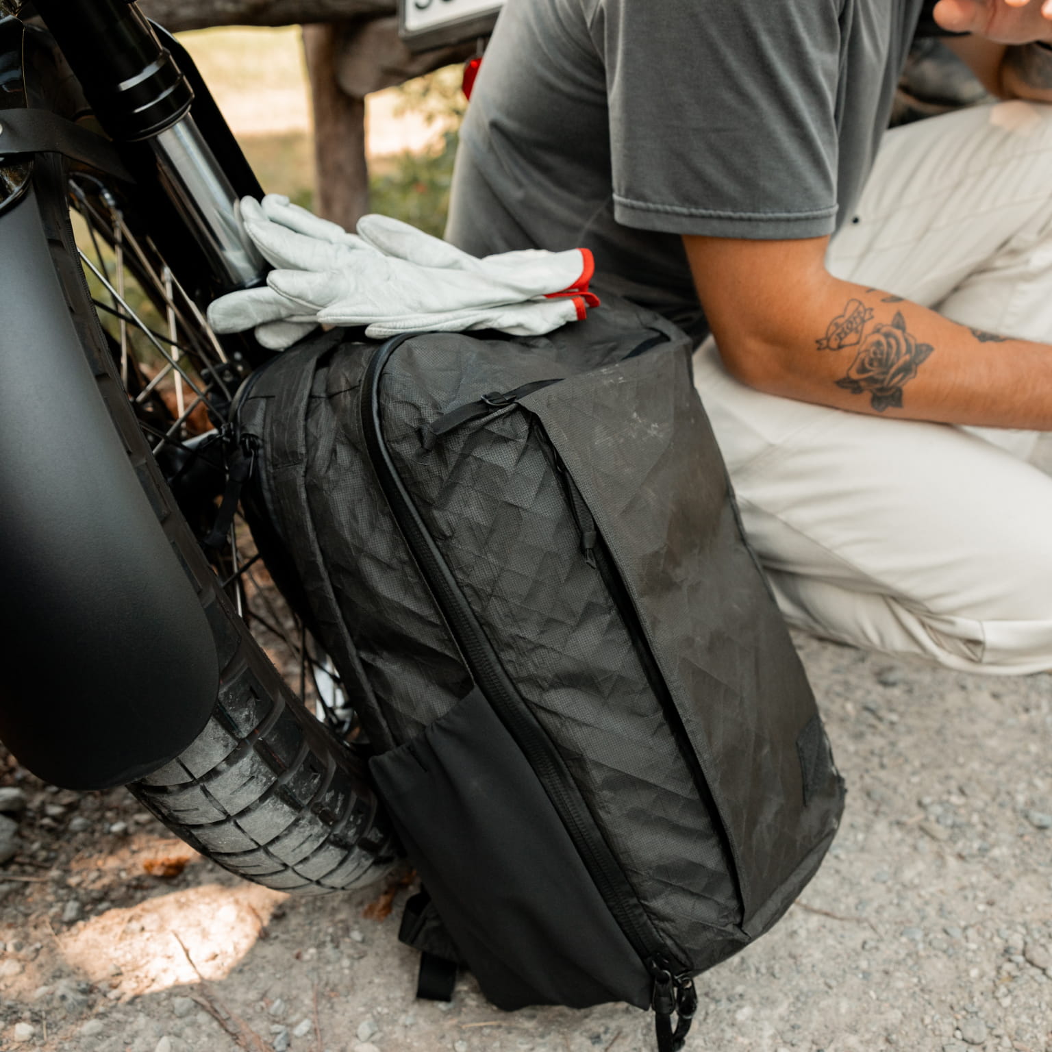 CIVIC Travel Bag CTB 26L ULTRA Black Magic Moto Travel