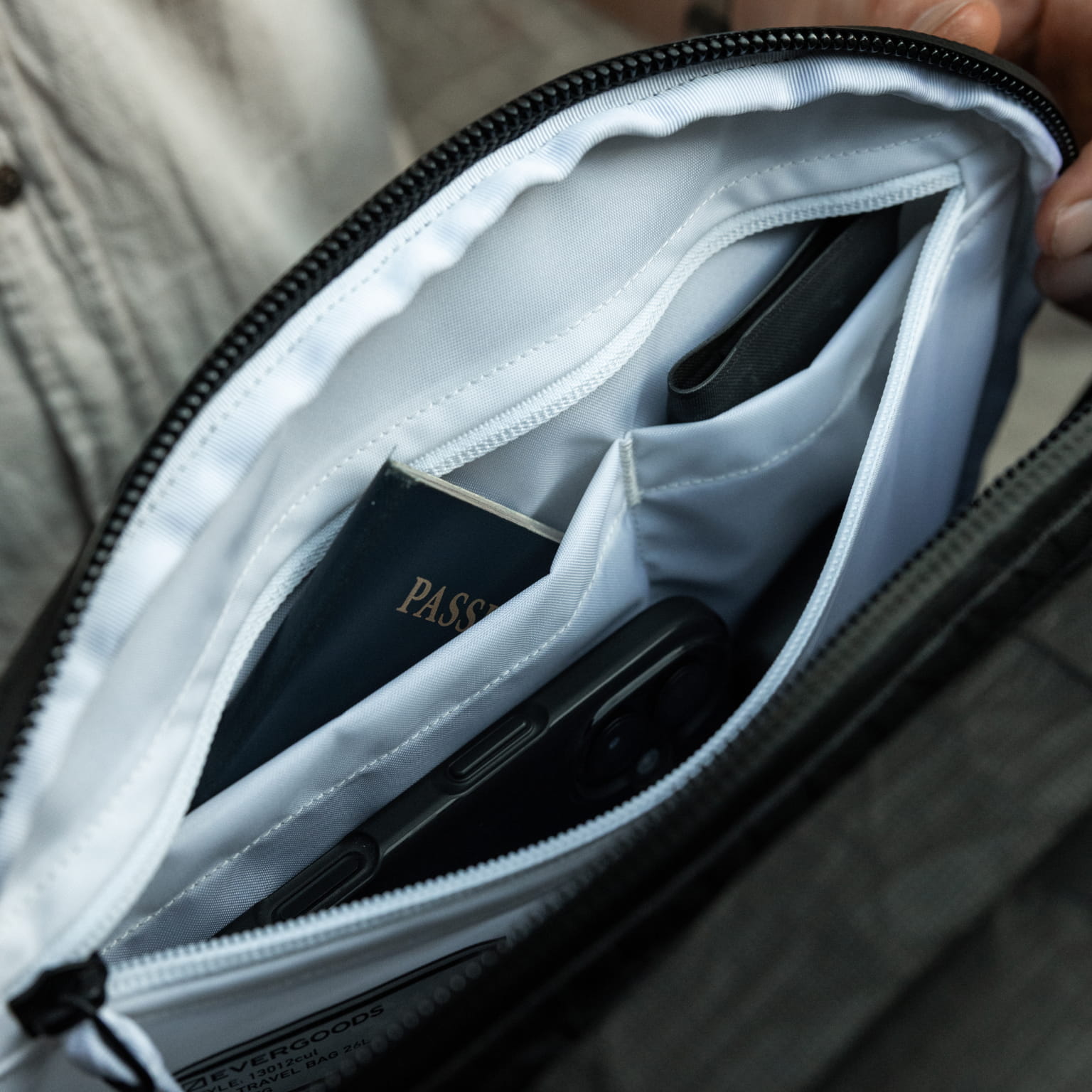 CIVIC Travel Bag CTB 26L ULTRA Black Magic Security Pocket
