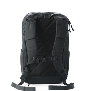 CIVIC Travel Bag 20L in Solution Dyed Black - Breathable Back panel