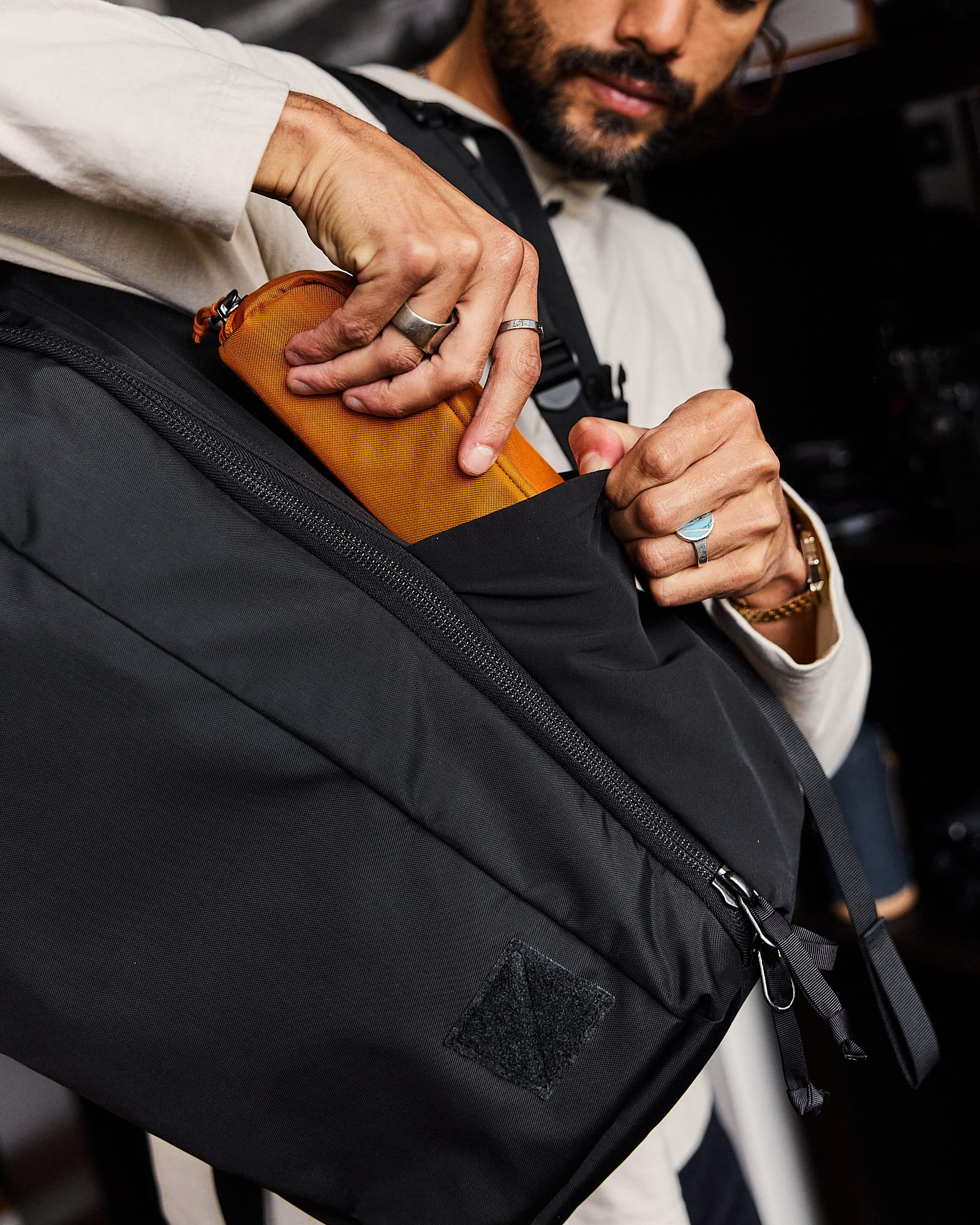 CIVIC Travel Bag Side Pockets