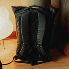 ELEMENT Weathershed 22L - EWS22 - Solution Dyed Black - breathable back panel