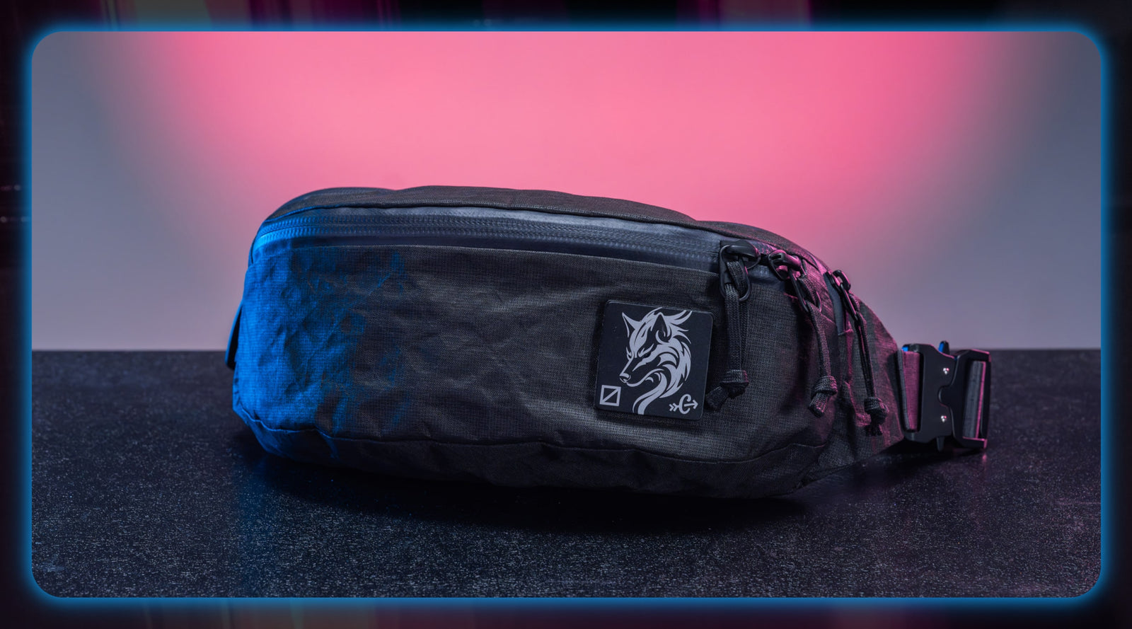 CIVIC Access Sling 2L in ULTRA - Kludde Edition - Carryology - Black Magic