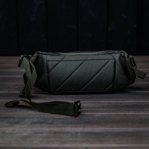 MOUNTAIN Hip Pack 3.5L Waxed Olive Carryology Back Panel