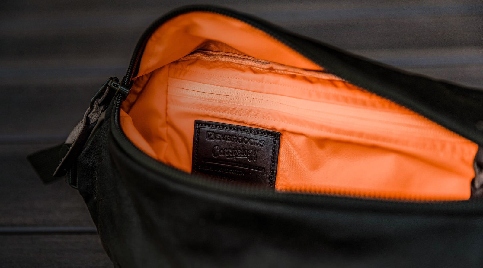 Carryology sling outlet bag