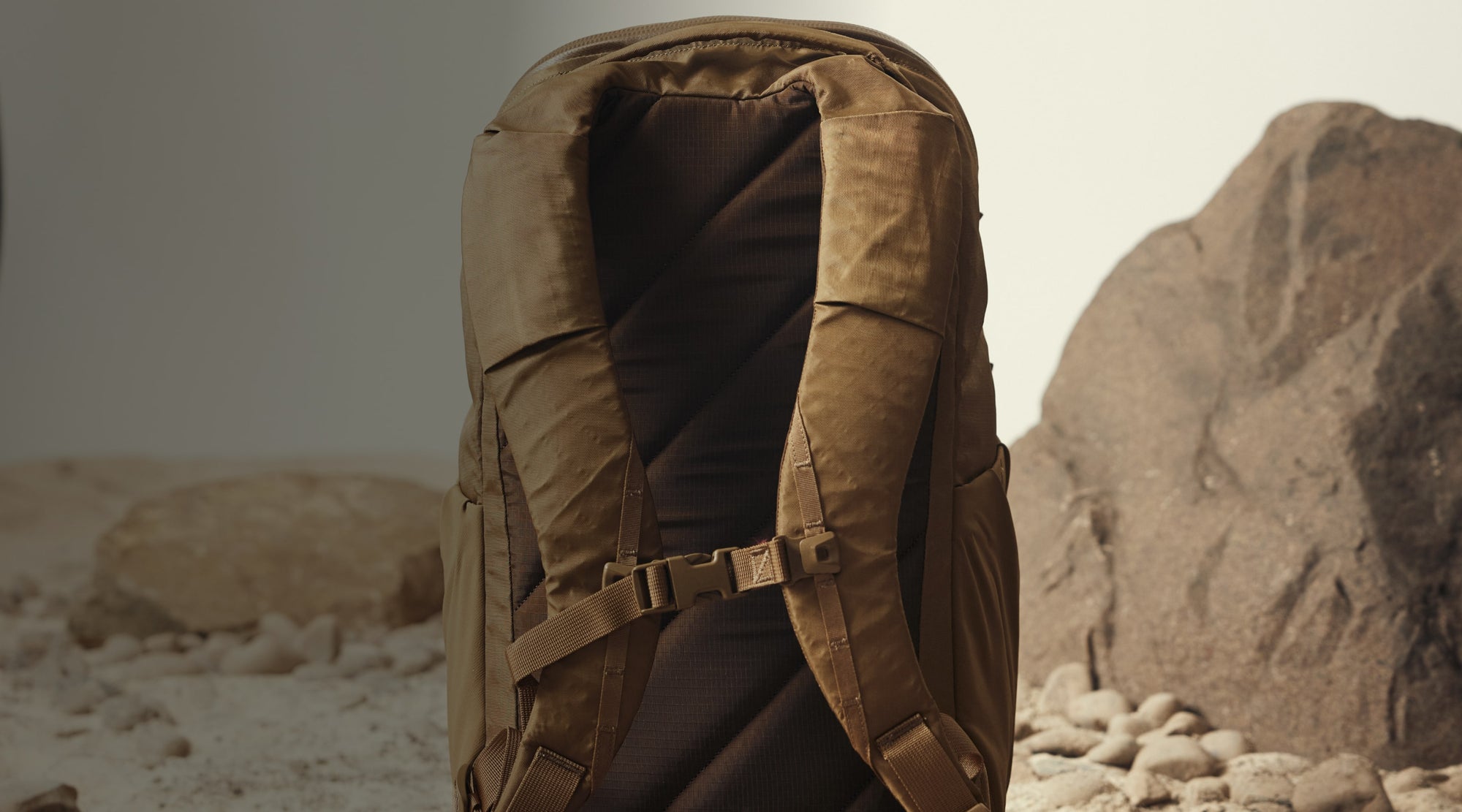 MPL22 in Coyote Brown ECOPAK - breathable back panel